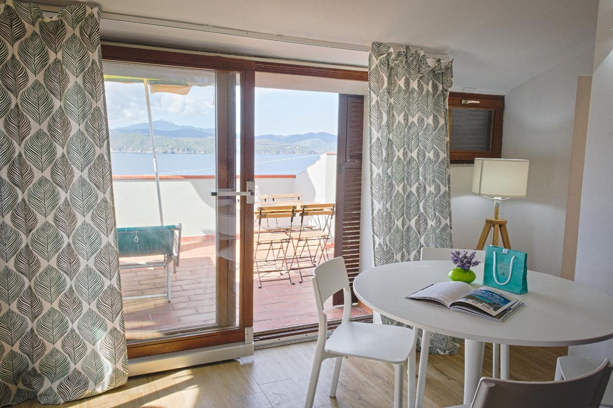 Apartments La Turistica Capoliveri  Eksteriør billede